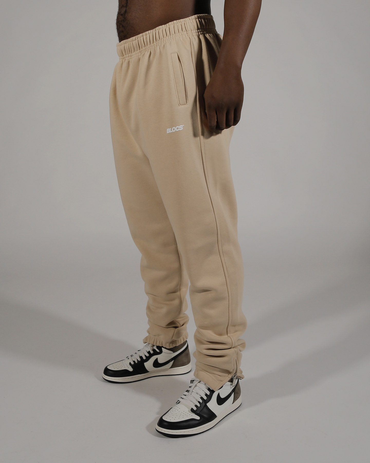 LOGO JOGGER - BEIGE