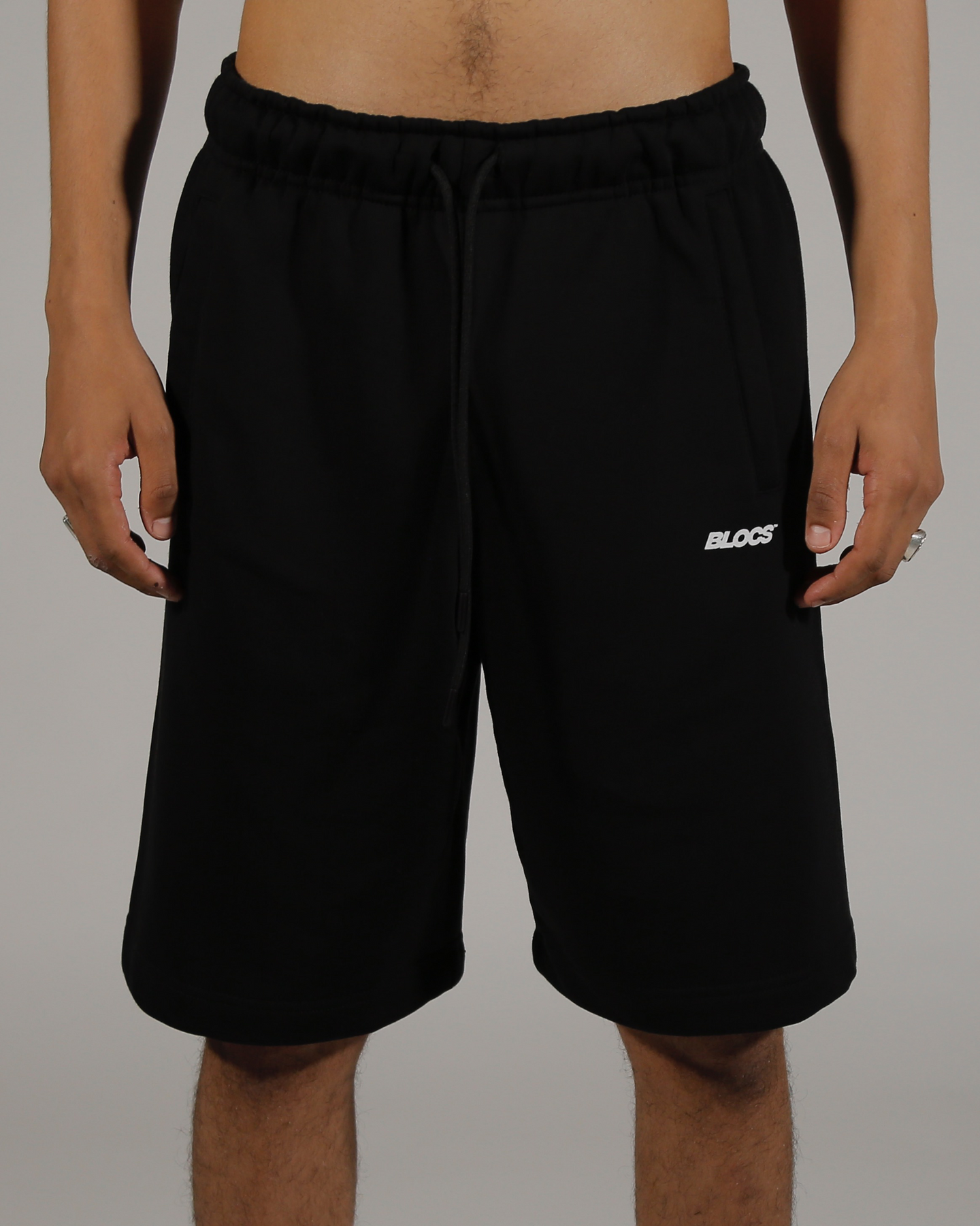 LOGO SHORTS - BLACK