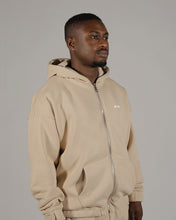 Lade das Bild in den Galerie-Viewer, LOGO ZIP HOODIE - BEIGE
